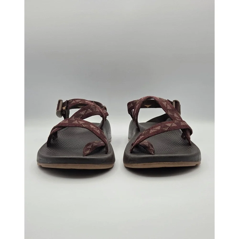 Chaco Z/2 Classic Men Sandals Size 9 Brown Burgundy Hiking Toe Loop Outdoor